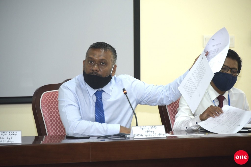 Fayyaaz: Government does not plan to give citizenship to anyone