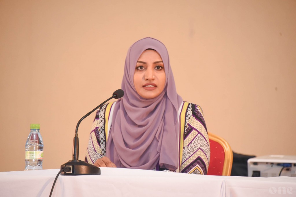 Flying school ge dharivarunnaa medhu amalu kuranee bey insaafun, fiyavalhu alhaanan: Minister Nahula