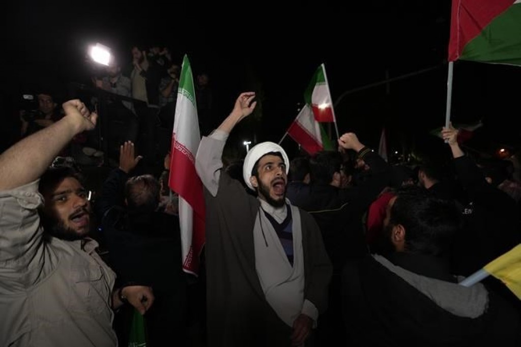 Iran in Israel ah hamalaa dhineemaa dhen vaanee kihineh?
