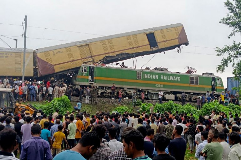 Train collision in India's West Bengal leave 15 dead