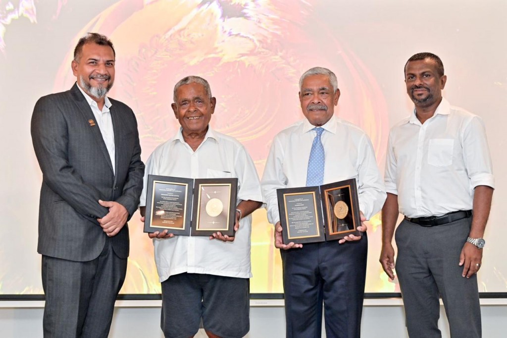 Tourism ge 2 baanee, Uhchu aai Champa Afeef ah SATA ge sharafuveri award eh