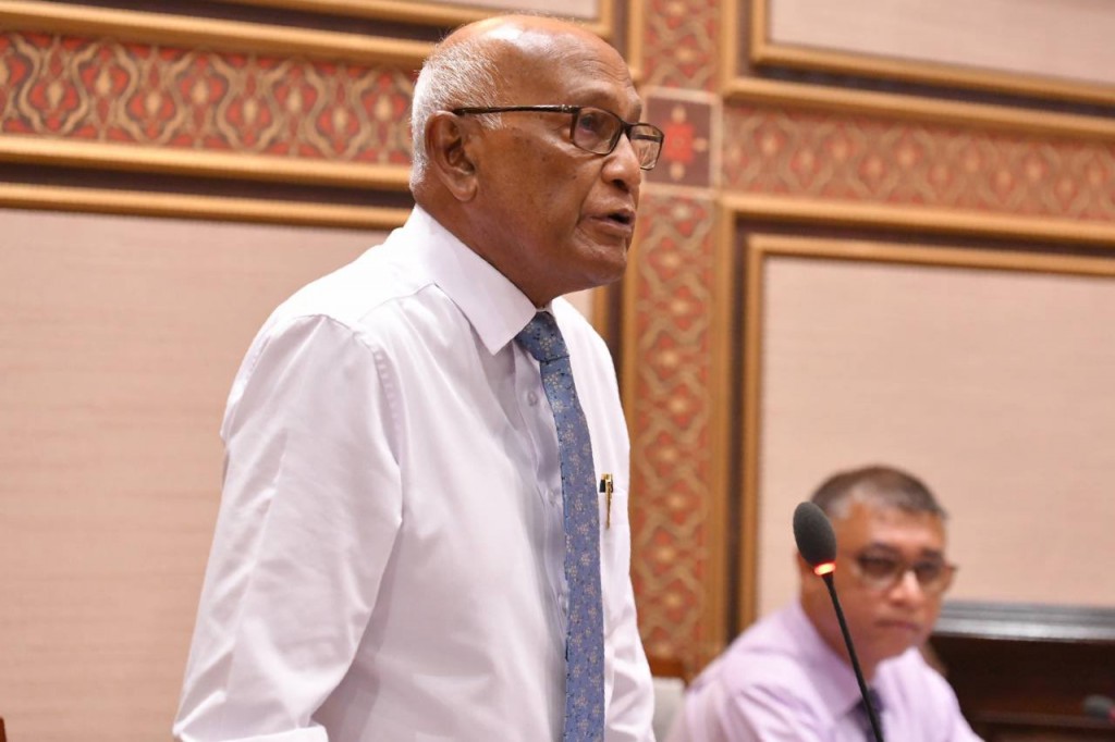 Lockdown akah alun dhaakah gasdheh nukuran: Naseem