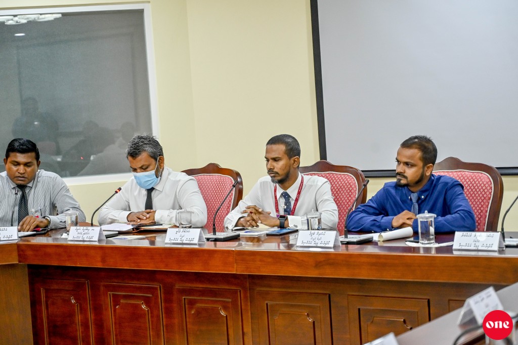 MMC ge rees vaki kureveyngoiy gavaaidhugai himenumah Committee in irushaadhu dheefi