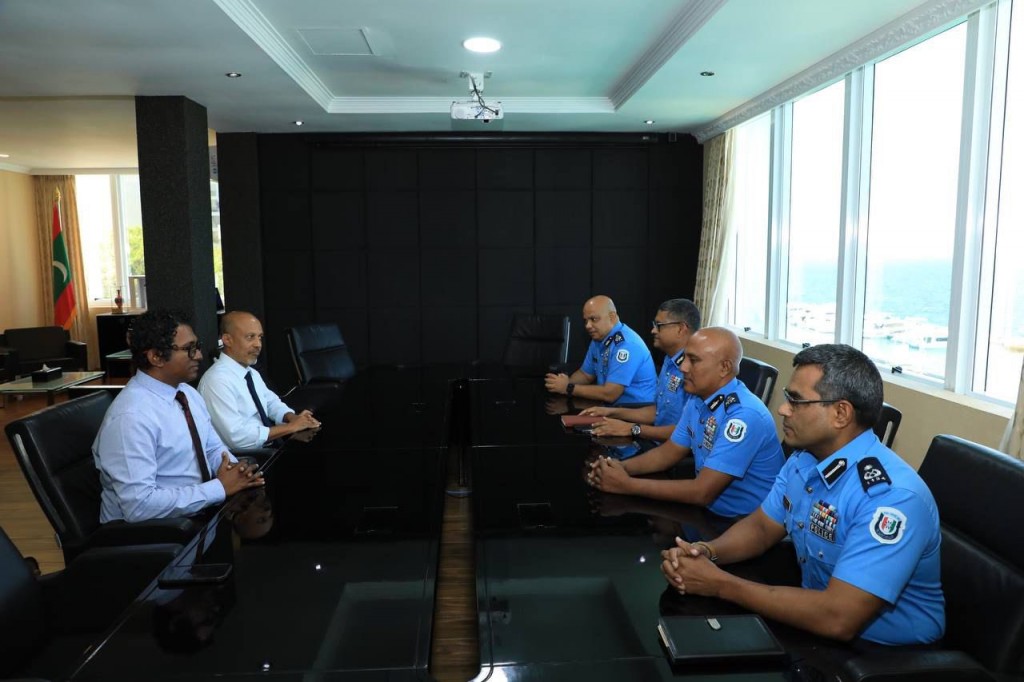 HDC ge aa MD Mauroof, CP Shujau aa bahdhalu kurahvaifi