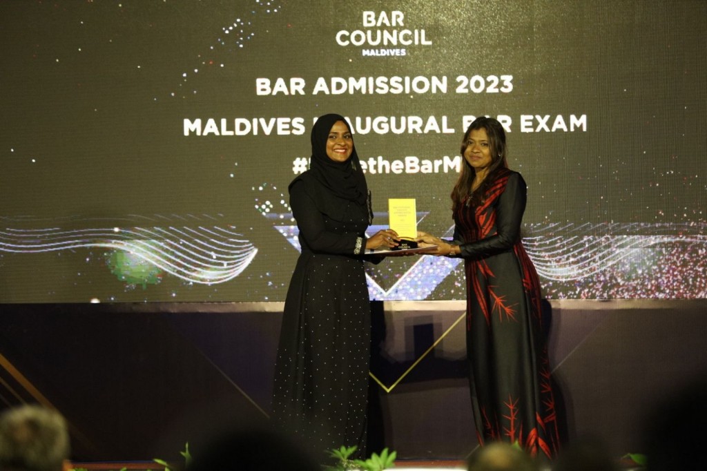 Furathama Bar imthihaan in faasvi 73 vakeelaku huvaakohfi