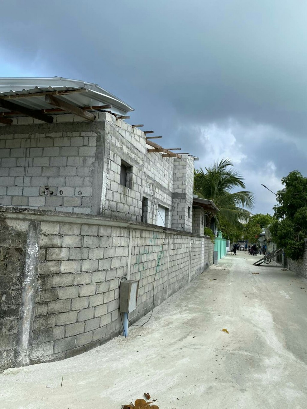 Kudahuvadhoo inn positive vi meehunge adhadhu 22 ah, direct contact inn ge gothugai 115 meehun