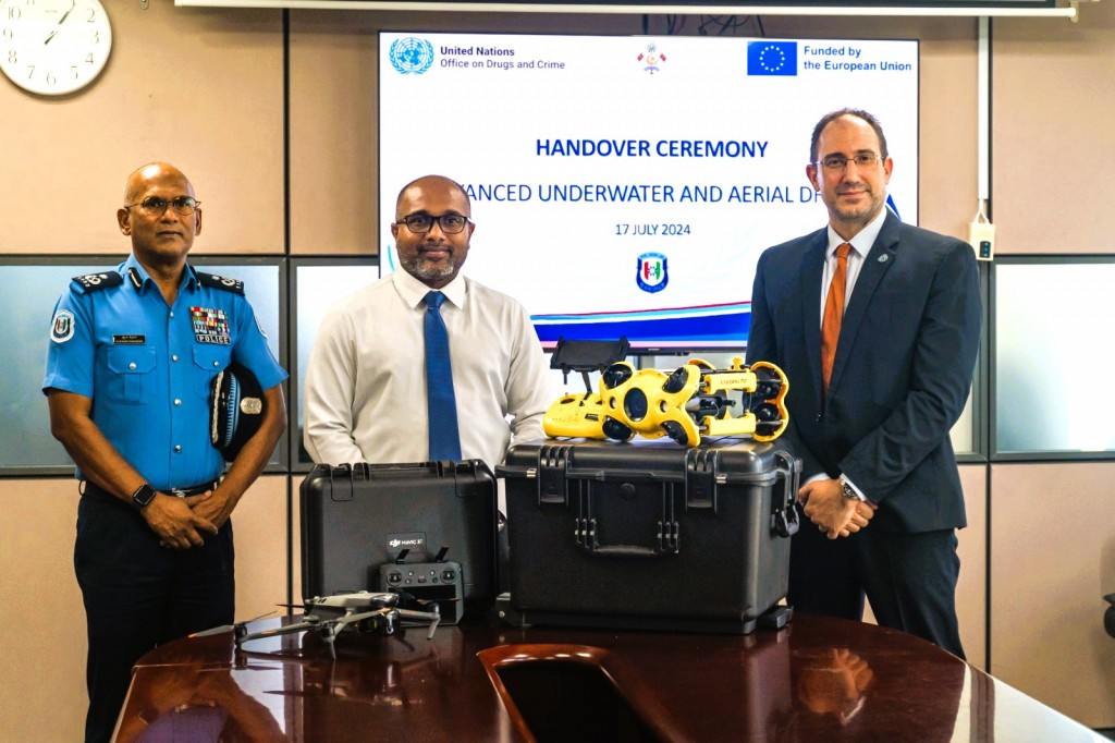 Kandaai vaige therey gai dhuhvaa 2 drone fuluhunah hadhiyaa koffi