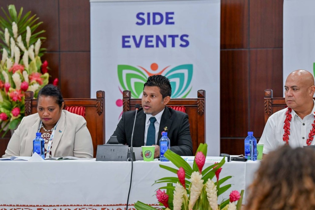 Moosumee badhaluthakun araigathumah CommonWealth ge gaumuthakun gulhigen masakkaiy kuran jehey: Naib Raees