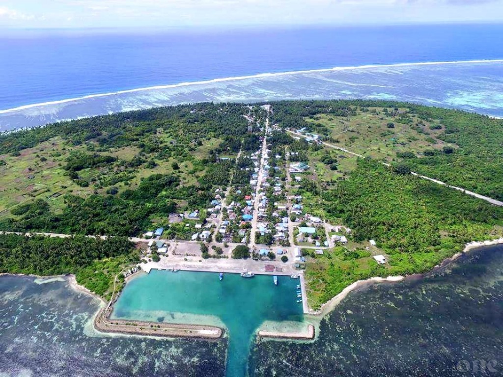 16 properties of 5000 ft² allocated for tourism in Vaadhoo