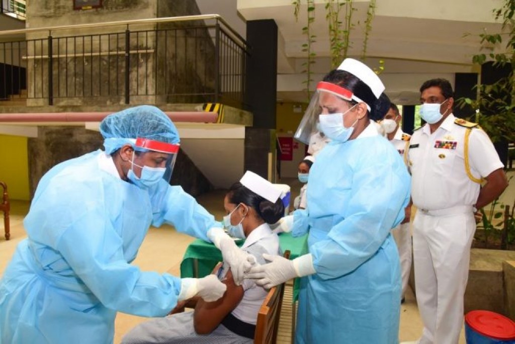 India ge Covishield Vaccine Lanka ge 5286 meehunge gayah jahaifi