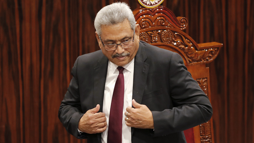 Adhuge dhuniye: Enme fahun Gotabaya enburi gaumah vadaigennevee keehvve?