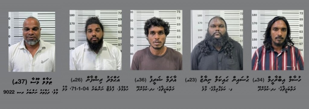 Car eh therey meehaku raheenu kuri massallaigai hayyaru kuri emmen dhookollaifi