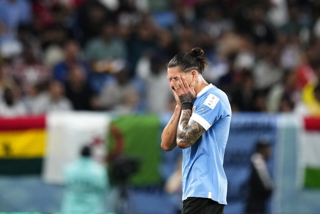 Uruguay in Ghana balikuri namaves, 2 team ves rashah