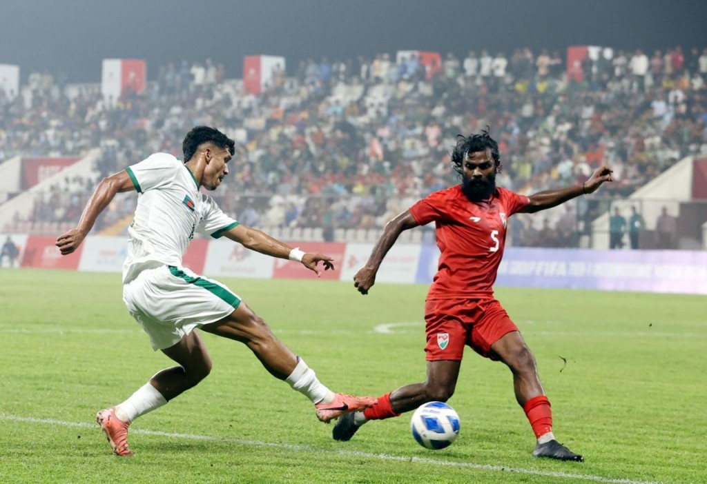 Fahuvaguthu goal jahaigen Bangladesh in Raajje balikoffi