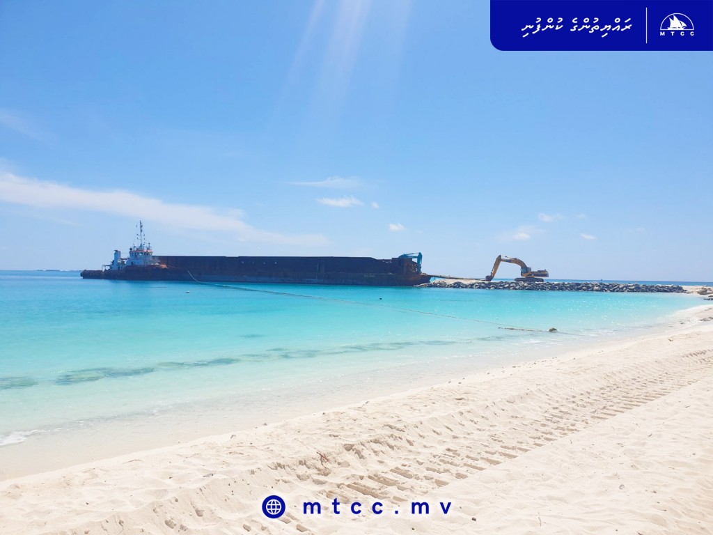 Fulidhoo gon'du dhoh himaayaiy kurumah beynunvaa bodu hilaiga 2 vana shipment site ah gengosfi