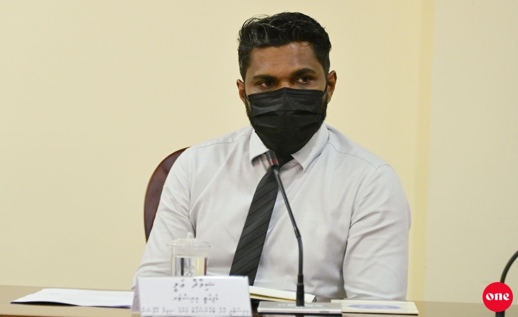 Transport ge deputy Minister Shimaz ah hamalaa dheefi