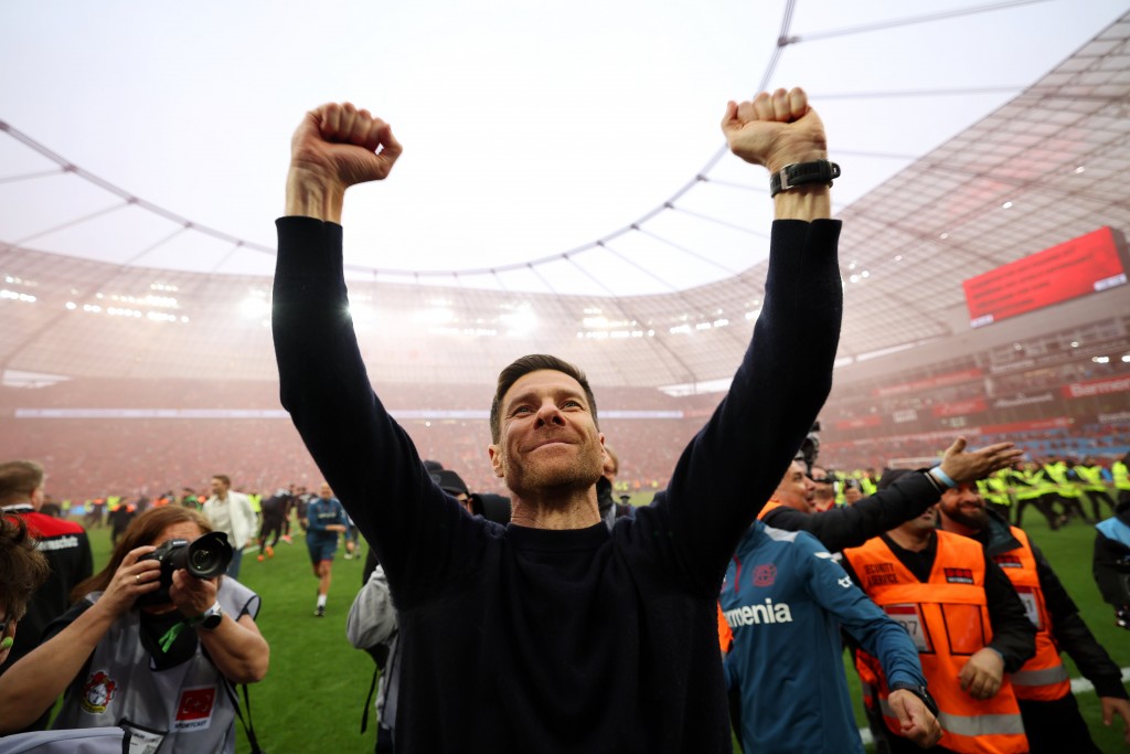 Alonso aai Leverkusen thaareehuge thereah, furathama faharah German League hoadhaifi