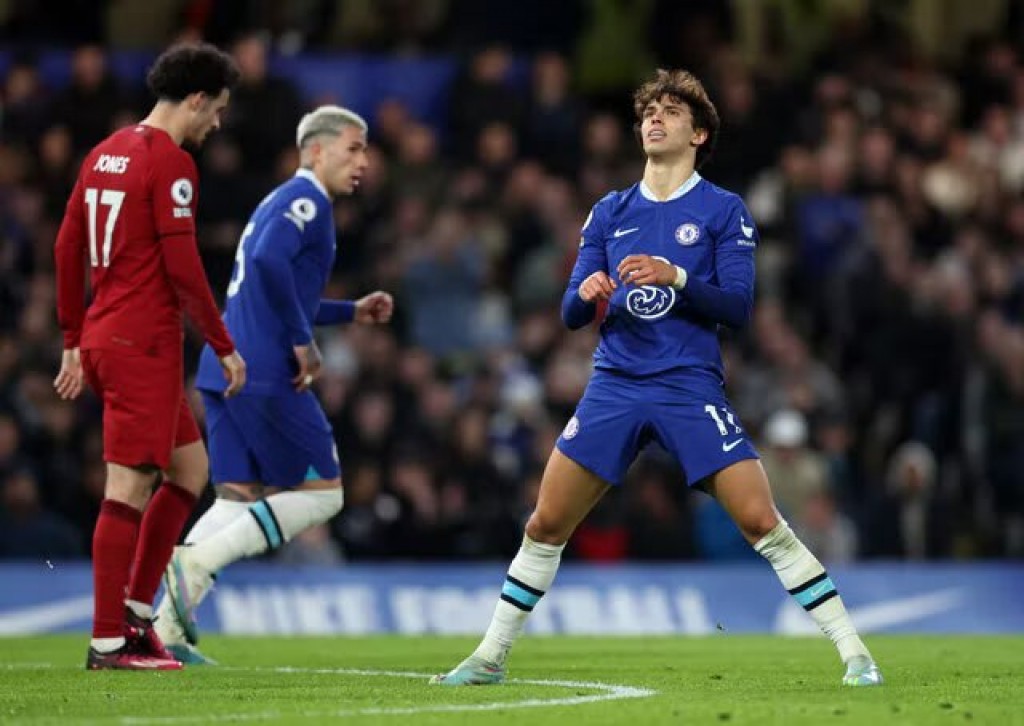 Liverpool aai Chelsea anekkaaves goal eh nujehi evvaru