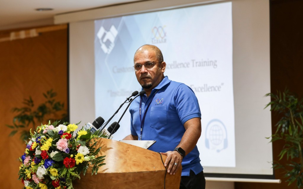 Stelco akee rayyithun gaboolu kuraa hidhumatheh dhey kunfunyakah hadhaanan: Shareef