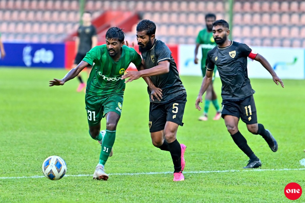 League fashan thayyaaruvejje, furathama match gai vaadhakuraanee Maziya aai Eagles 