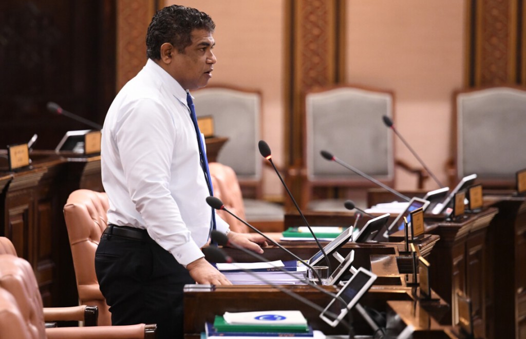 Menbarun vaahaka dhakkanee sarukaaraai vazeerunge molhu vaahaka dhakkan talking points dheegen: Bondey