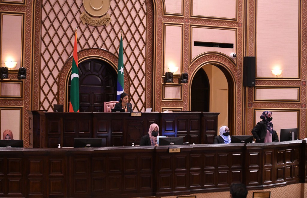LGA ah ayyan kuran Majlis ah fonuvi 5 beyfulhunge nan laamarukazee committee ah