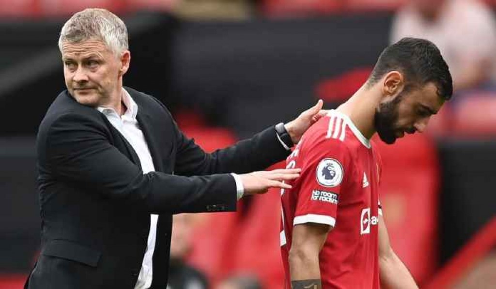 Solskjaer bunanee Bruno ge penalty naakaamiyaabuvee Aston Villa kulhuntherin ulhunu gothun kamah