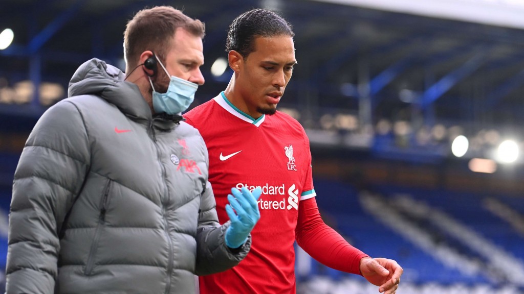 Van Dijk ge aniyaa goas, season ekkoh gellidhaane!
