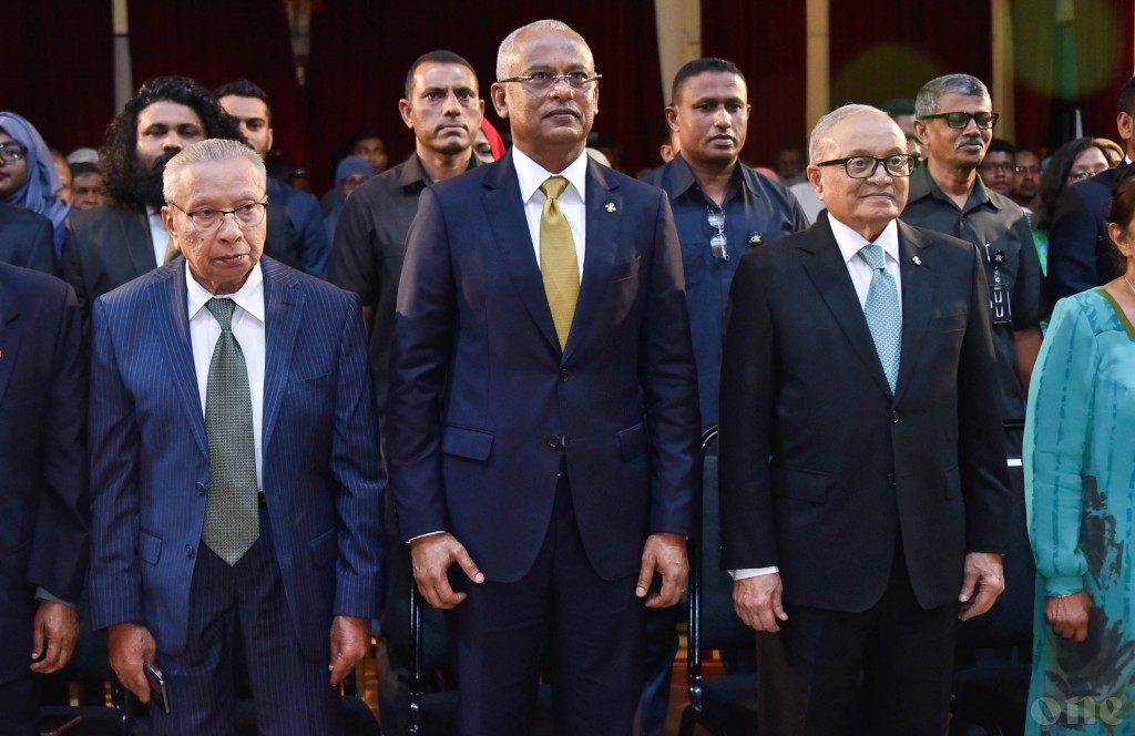 President urged Maldivians to unite to resolve societal issues