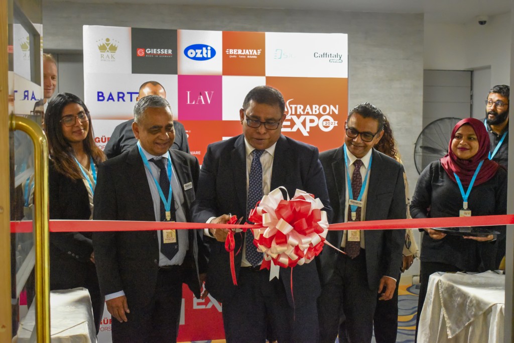 Resort supply industry ah haahsa koggen baahvaa Astrabon Expo fashaifi