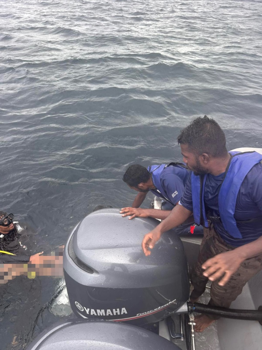 Safari in kandah vettunu meehaa maruvefai ovvai fenijje