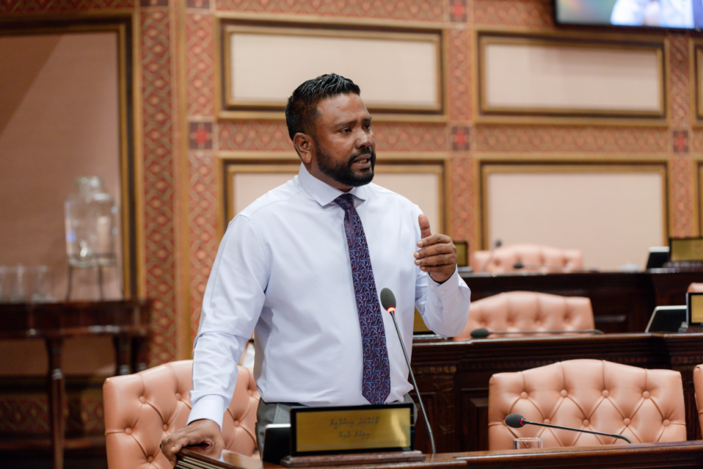 Riyaasathun Abdhulraheem ge inzaaru PNC ge Mohamed Ismail ah
