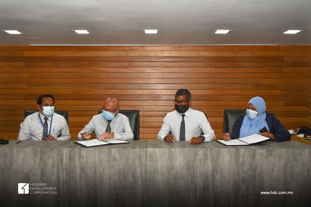 Hulhumale' gai private school eh elhumuge masahkaiy Villa ah
