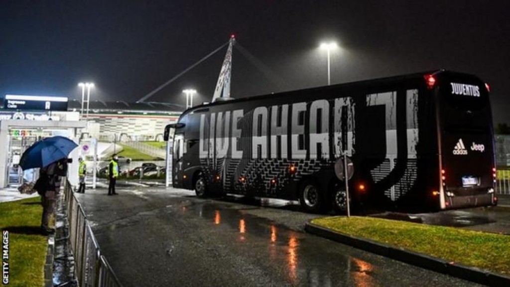 Match kulhen nudhiyumun Juventus ah match dhee, Napoli ah point eh unikoffi