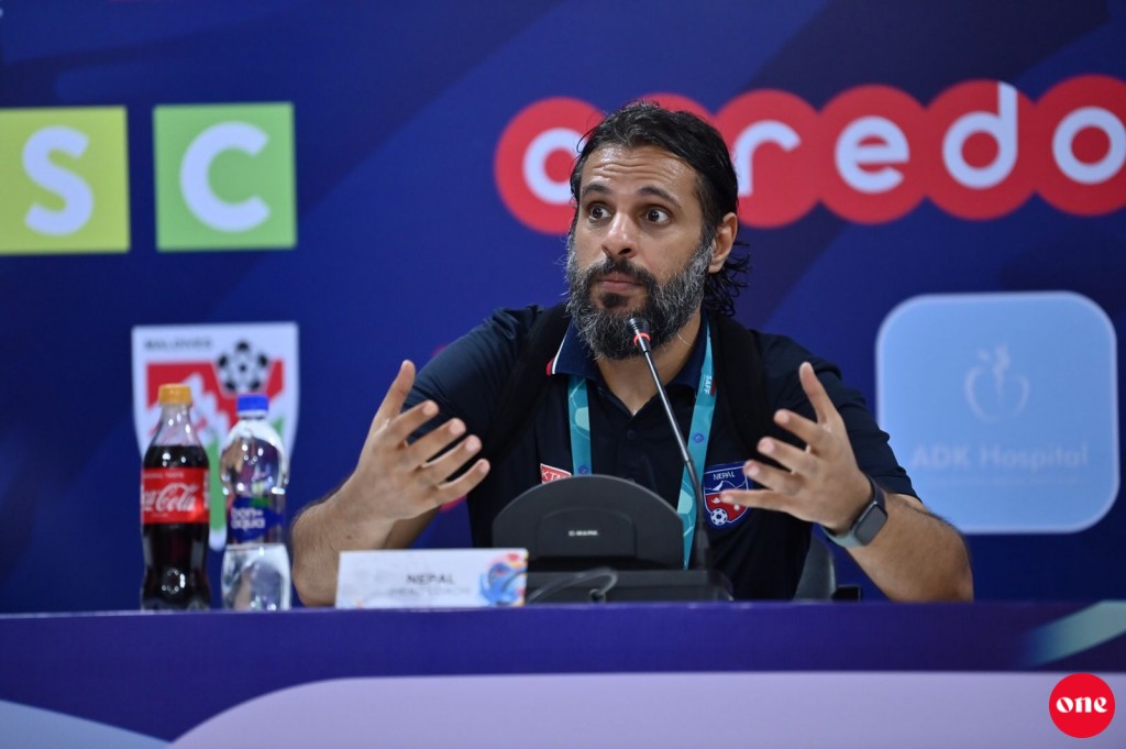 Nepal coach ah ''jazubaathee'' molheh, hassa kuree maruvi bodu beybe ah