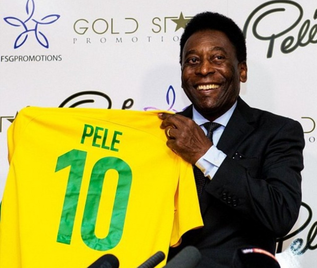 Edson Arantes do Nascimento ge nan Pele akah vee gothaai dhivehin ah enan dhasvi gothuge vaahaka!