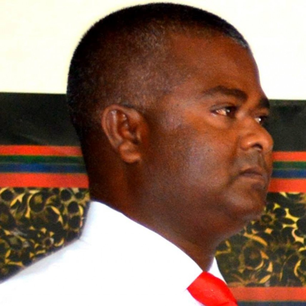 Utheemu council ge Raees muhdhatheh nei gothah suspend koffi