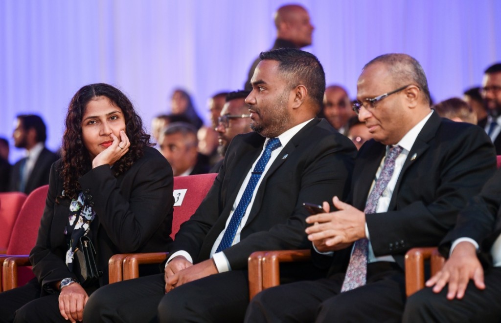 Fandiyaaru Mahaz  maadhamaa  adhi Azmiralda hoama dhuvahu  JSC ah haazirukuranee