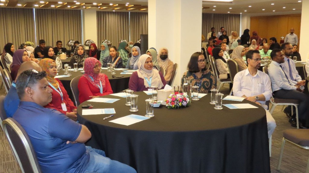 Critical care hidhumaiythakah haahsakoggen Medtech in mahaasinthaa eh
