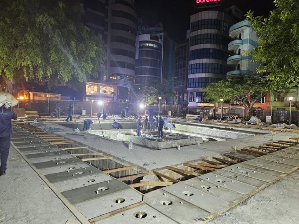 Jumhooree maidhaanuge fenaruvaa vadaan maraamaathu koh eid ah hulhuvanee