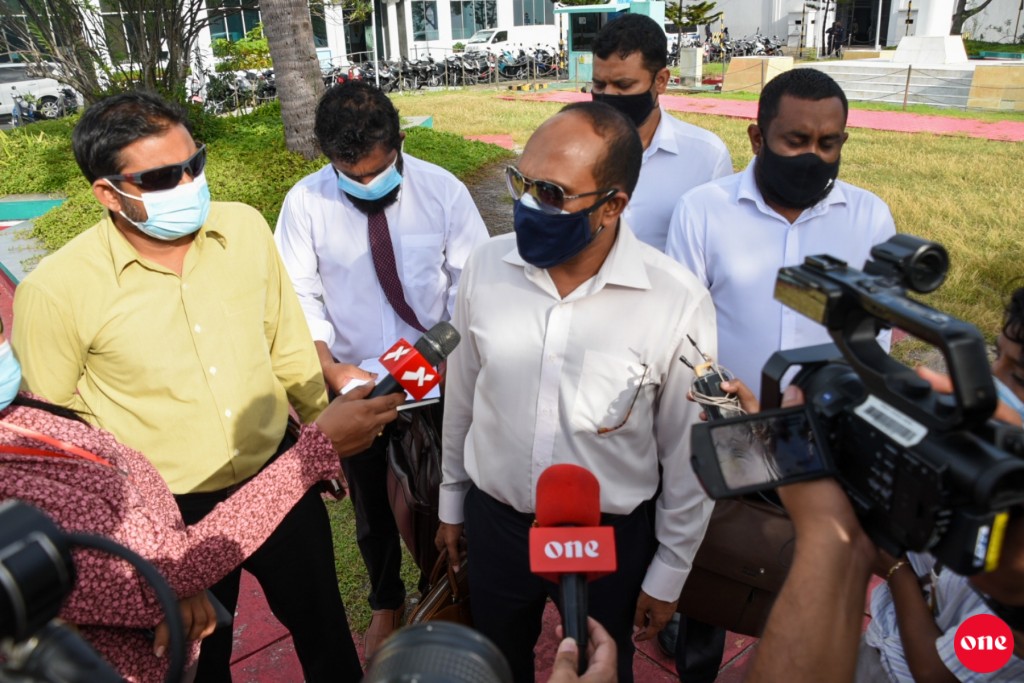 Ithuru thahugeegeh noonaane kamah vidhaalhuve, aa rashu massala in Yameen ge vakeelun thanaazul vejje