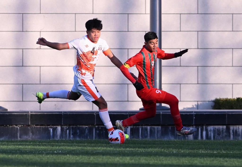 Ilan ge 2 goal aaeku zuvaan gaumee team in Bhutan aa evvaru koffi