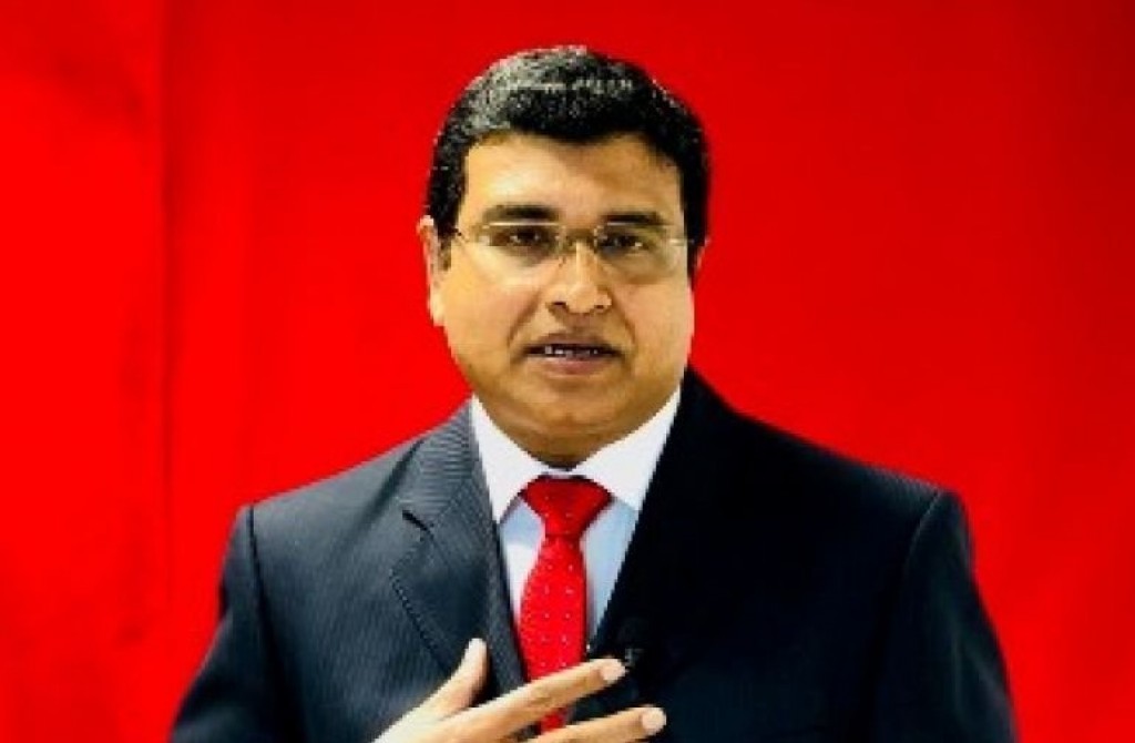 Vazeerehgge masoolihyyathu adhaa nukurevey nama furathama fiyavalhu alhuhvvan vaanee raees: Ameen