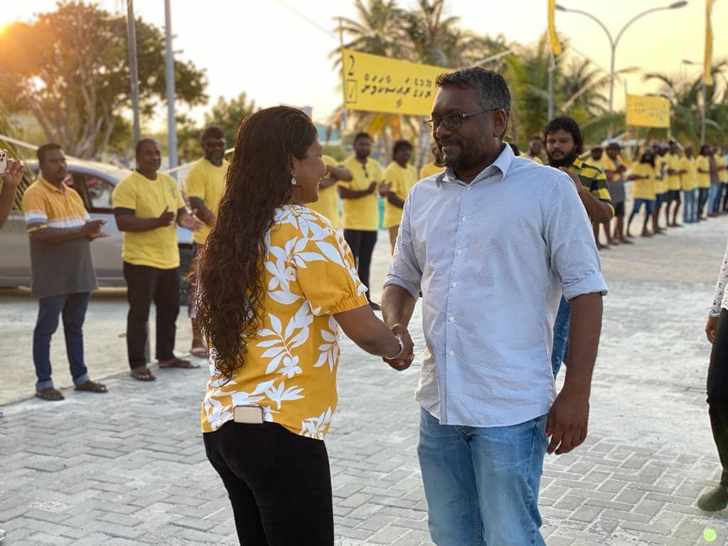 Hisaan ves Fayyaz aa eku hingaalan nukunnavaifi
