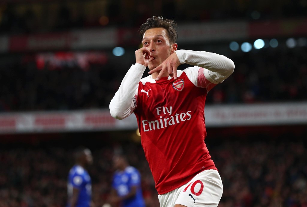 Ozil gendhiyumah Saudi ge Al Nassr in bid koffi!