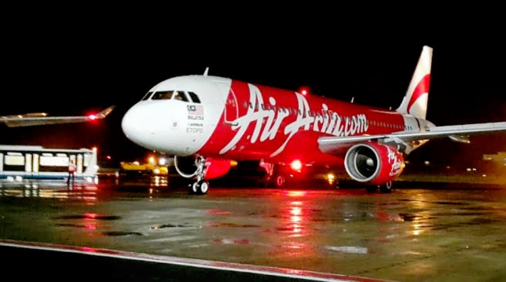 AirAsia flight catches fire, makes emergency landing back at VIA