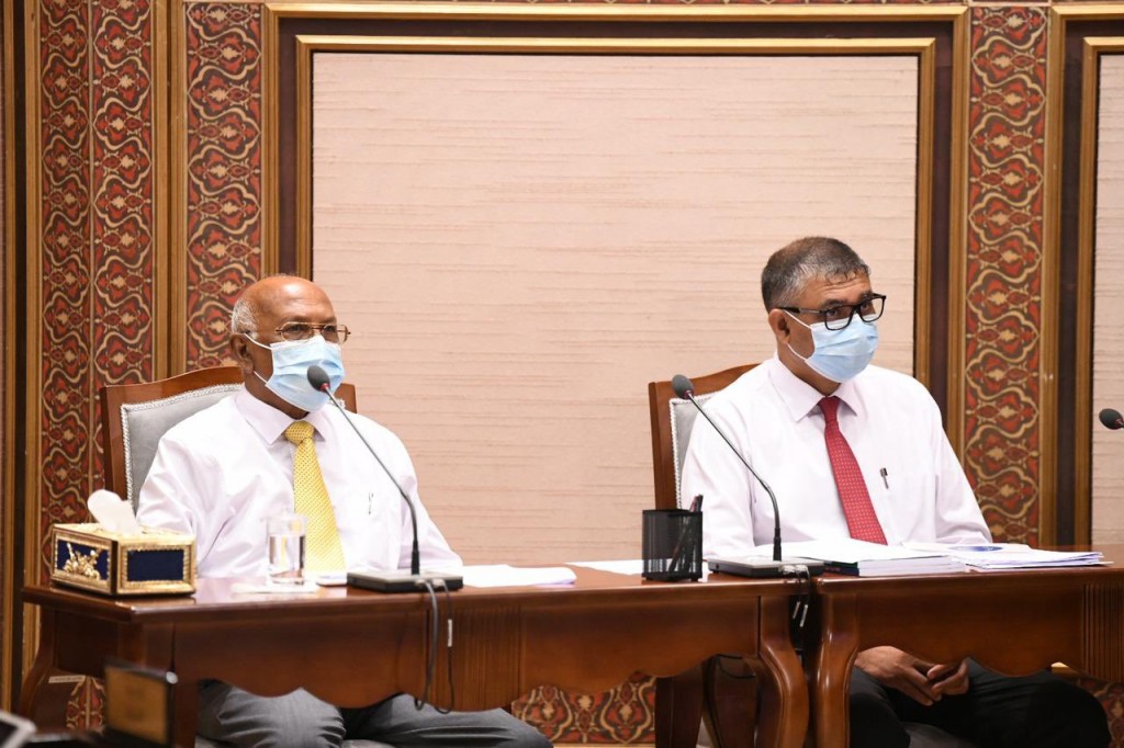 Covid mihaaru fethurey minvarah balaa iru test kureveyne capacity eh nei: Minister Naseem