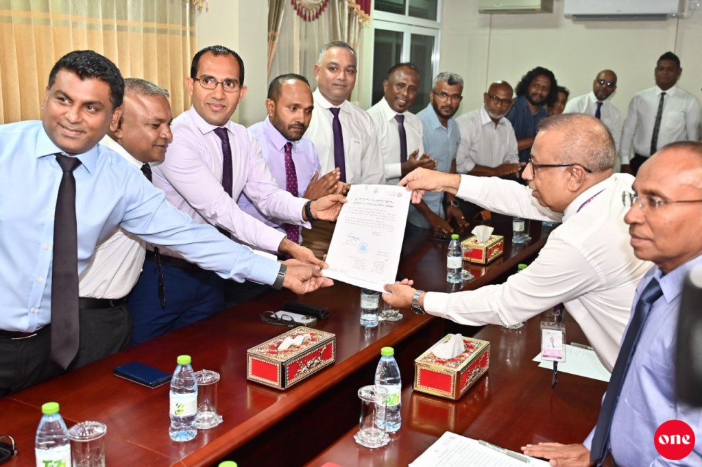 PNF ufadhdhan beynunvaa 3,000 form EC ah hushahalhaifi