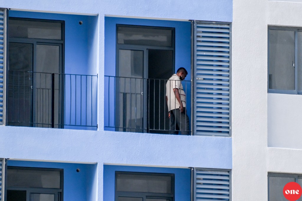 Hiyaa flat eh athuli massala balai nimendhen ehen meehakah flat nudheyn amuru kohfi