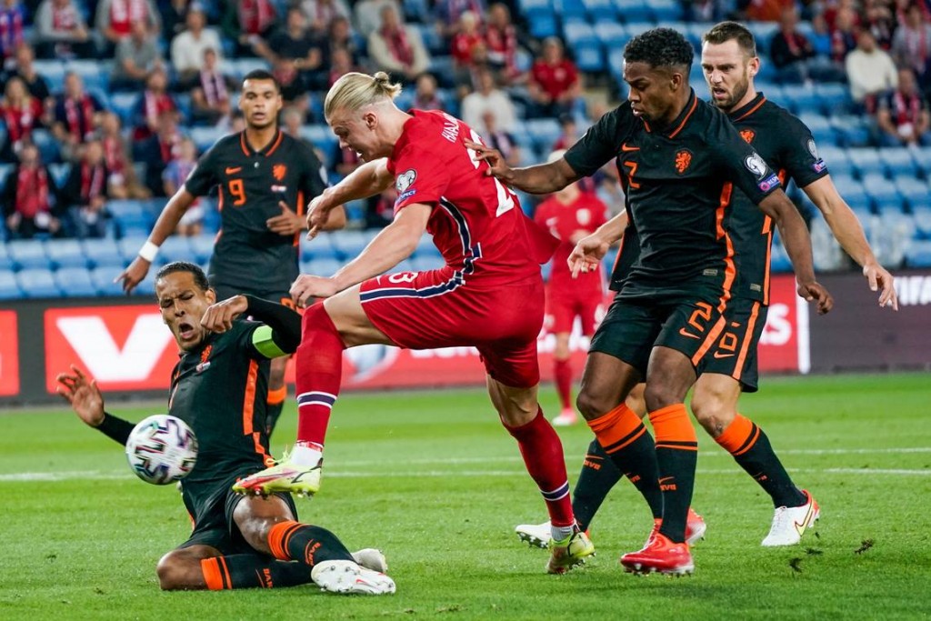 Norway aai Netherlands evvaru, dhuniyeyge champion France ah Bosnia kairee molhu nuvevunu